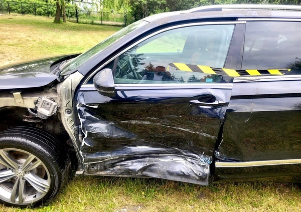 Volkswagen Tiguan cena 67900 przebieg: 123390, rok produkcji 2019 z Świebodzice małe 137